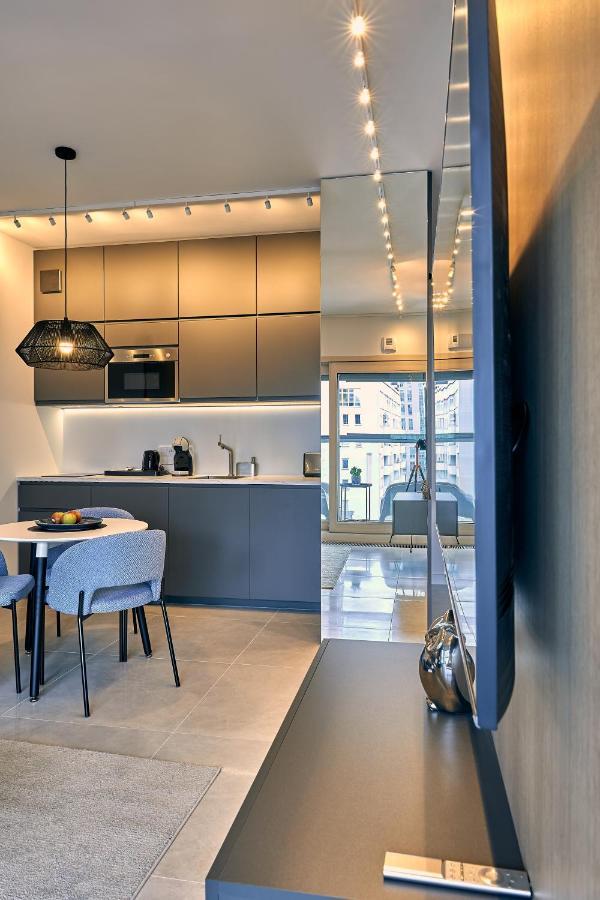 Mennica Residence Suite Apartments 바르샤바 외부 사진